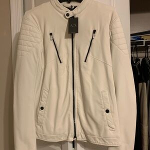 Armani Exchange White Lightweight Jacket with Quilted Details
